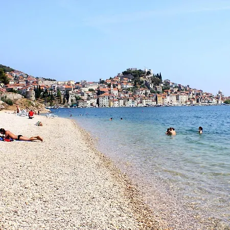 Πανσιόν And With Wifi - 24424