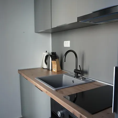 And With Wifi - 24424 Σίμπενικ